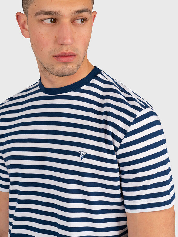 Striped T-shirt - 4