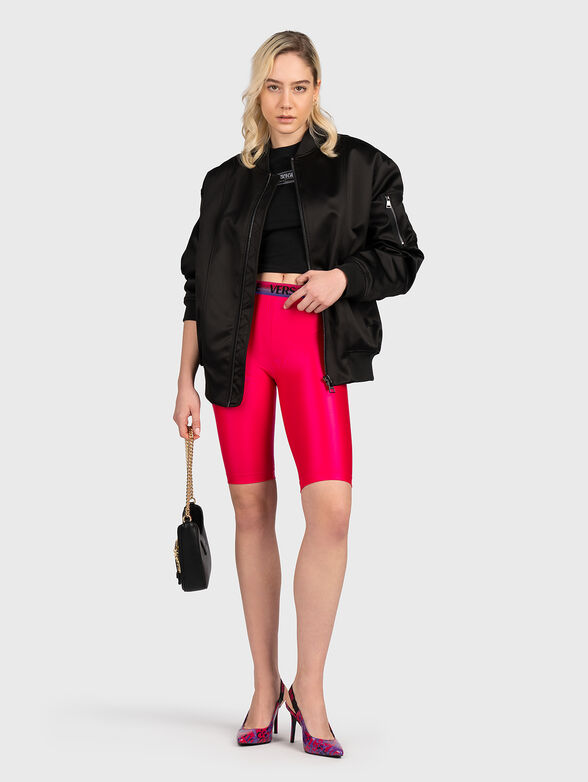 Short leggings with contrasting logo element - 4