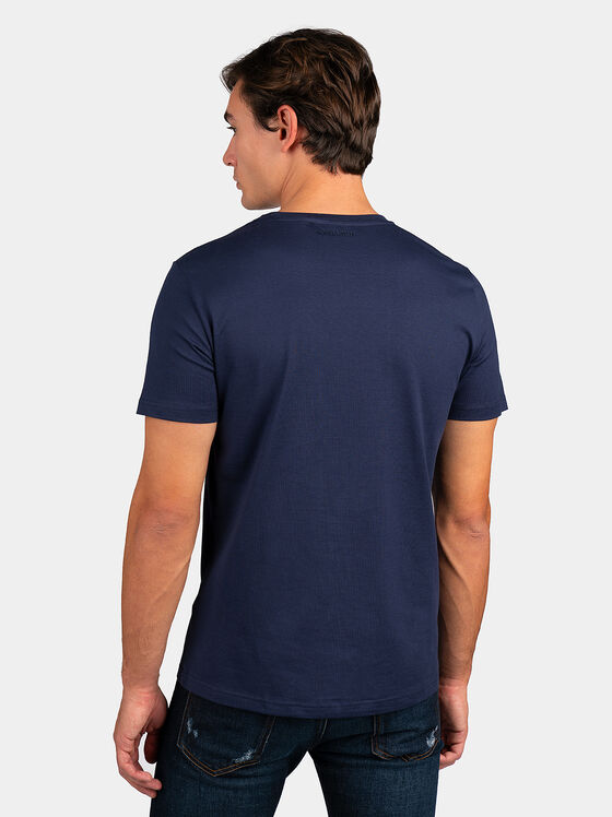 Тениска в син цвят с принт - 2