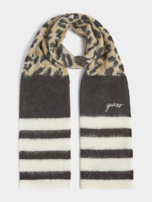 Scarf with animal print