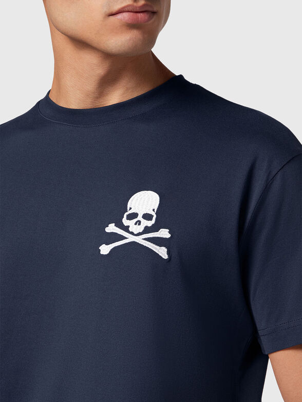 Logo print T-shirt in beige - 4