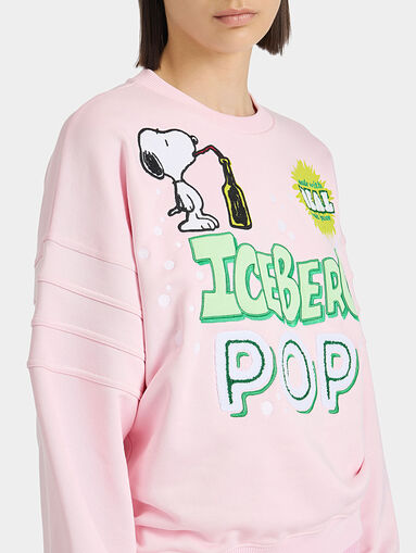 Pink sweatshirt with Peanuts motifs - 4