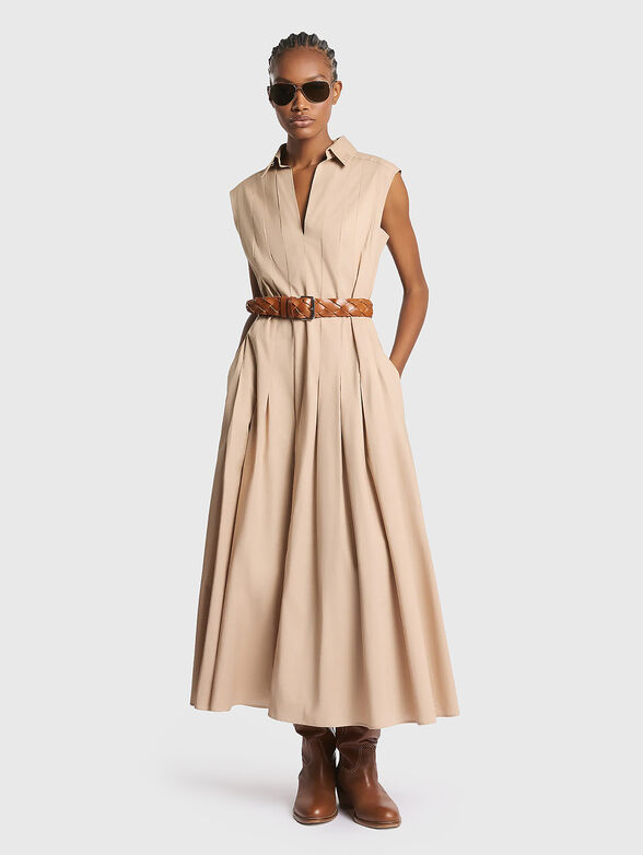 Pleated dress with a zip - 1