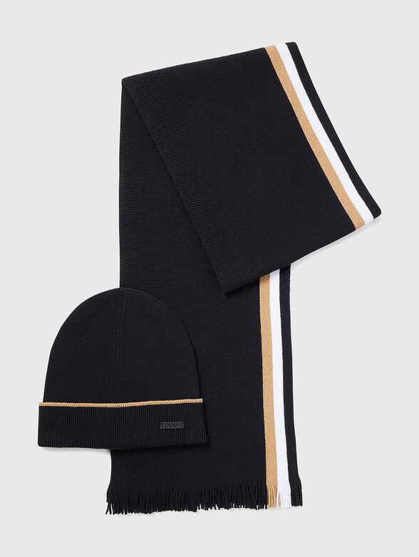 Set of scarf and hat with contrasting stripes set  - 1