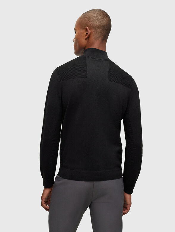 Sweater with zip  - 3