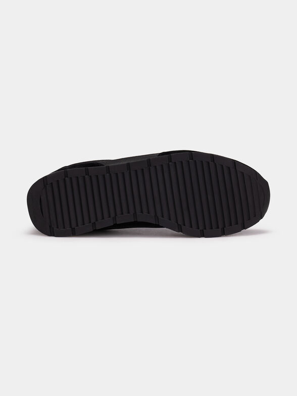 Sneakers with maxi logo print - 5