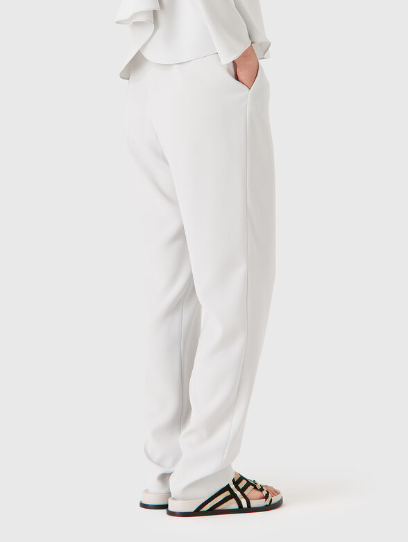 Trousers with darts  - 2