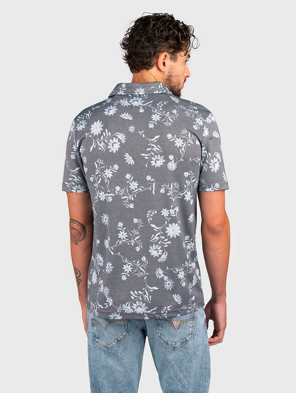 Polo-shirt with floral accent - 3