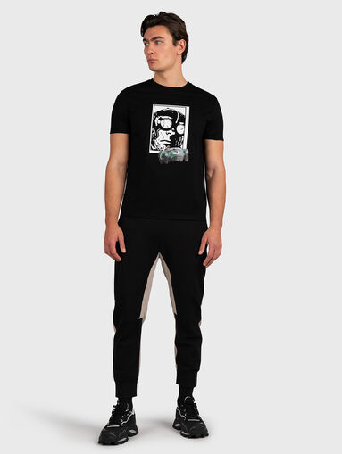 Sports pants with beige inserts - 5