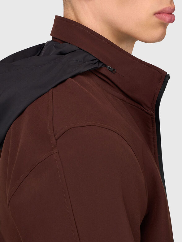 Transitional jacket with hood  - 4