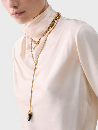 Satin blouse with a zip in the back - 5