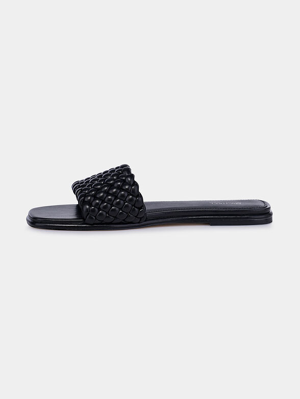 AMELIA Flat sandal in black color - 5