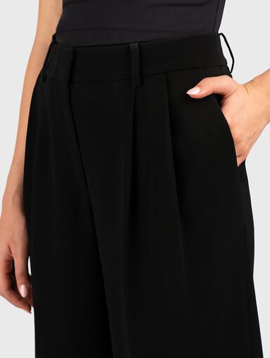 Straight trousers with high waist - 4