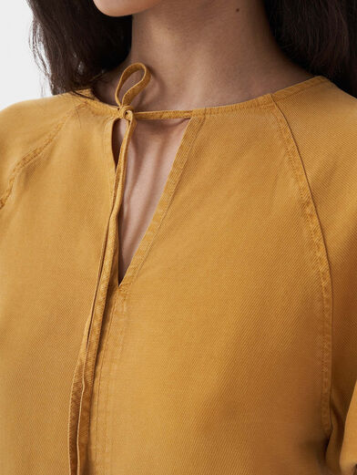 Blouse in mustard color - 5