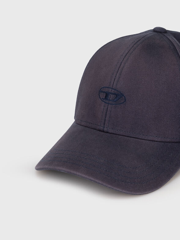 Baseball cap with logo  - 4