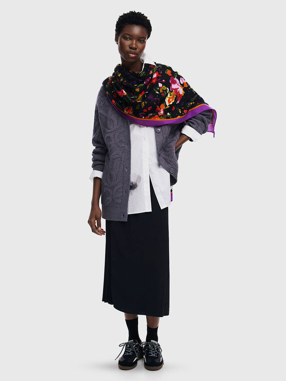 Scarf with floral print - 1