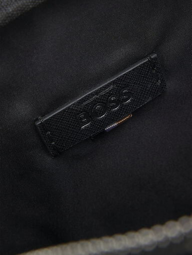 Black bag with a logo detail - 5