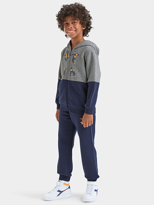 Sweatshirt and pants set - 6