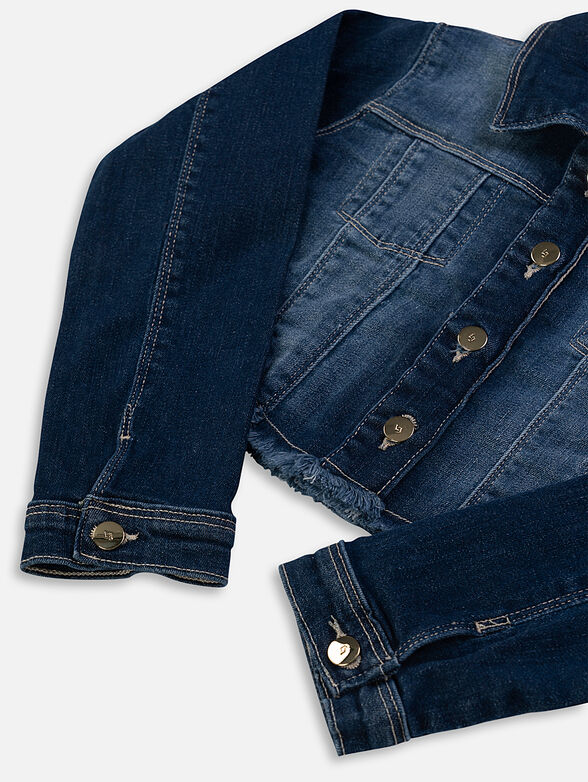 Denim jacket with logo pin - 4