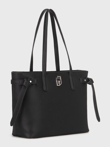 Shopper bag with logo accent - 5
