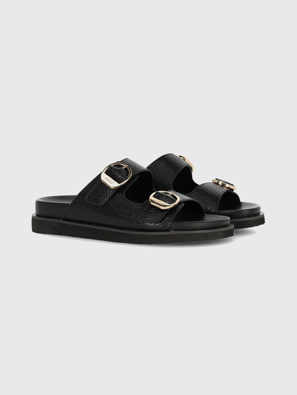 Slippers with golden details - 3