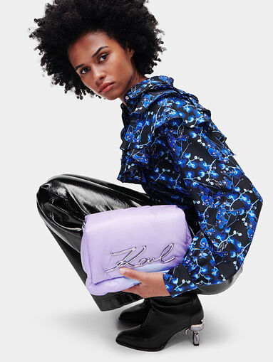 Trousers with lacquered effect - 5