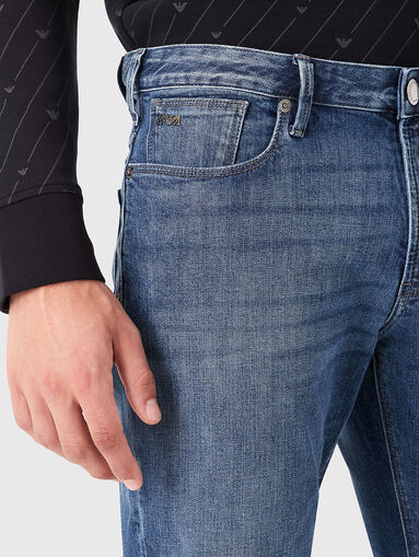 Slim jeans with logo detail - 4