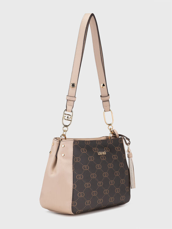 Crossbody bag with adjustable strap - 4