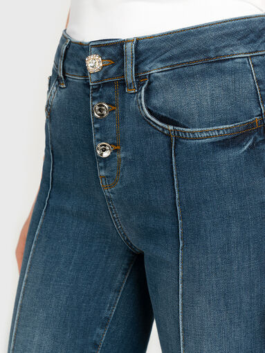Cropped jeans with high waist - 4