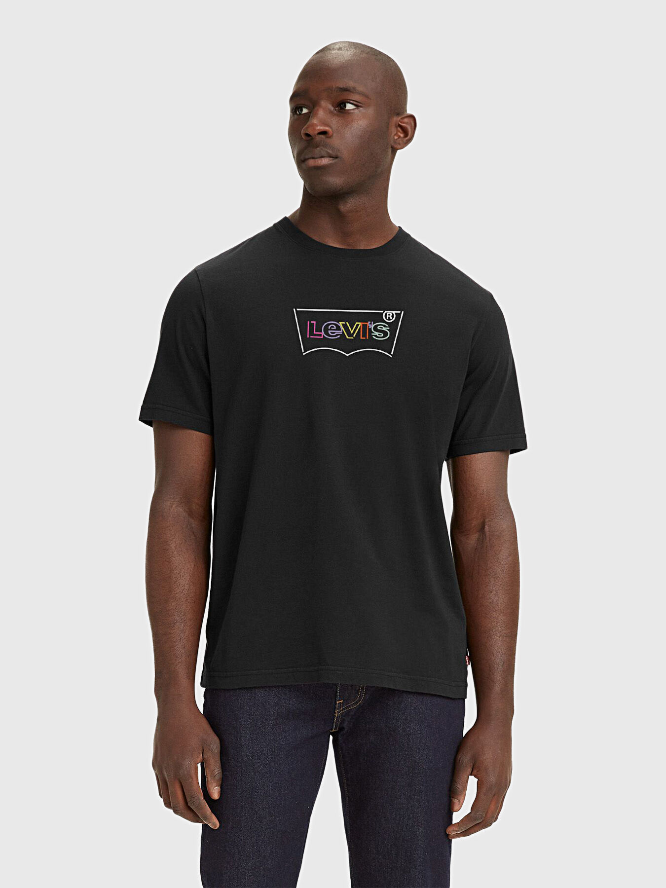 Black T shirt with logo print brand LEVI S Globalbrandsstore en