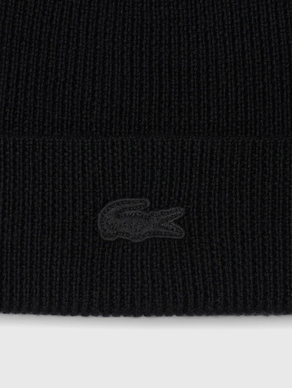 Beige knitted hat - 2