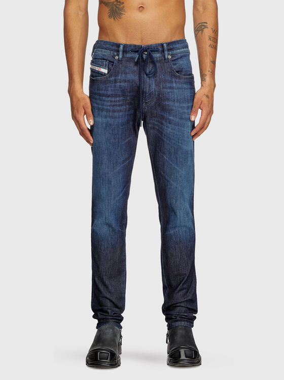 2062 D-STRUKT-B jeans with elastic waist  - 1