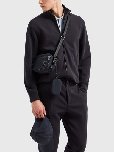 Cotton sweatshirt with zip - 4