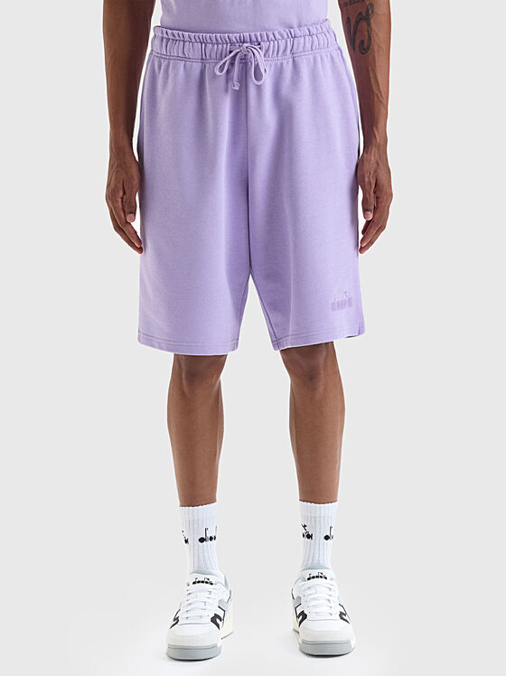 Къс спортен панталон в лилав цвят - 1