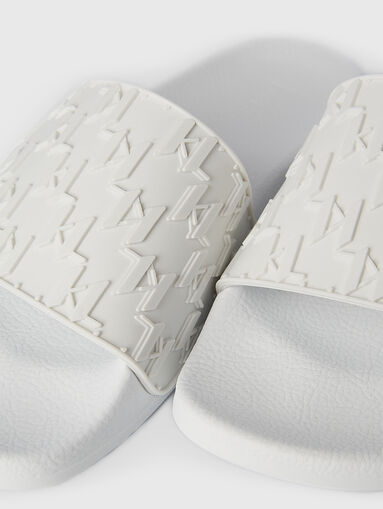 KONDO black beach slides with monogram embossed - 3