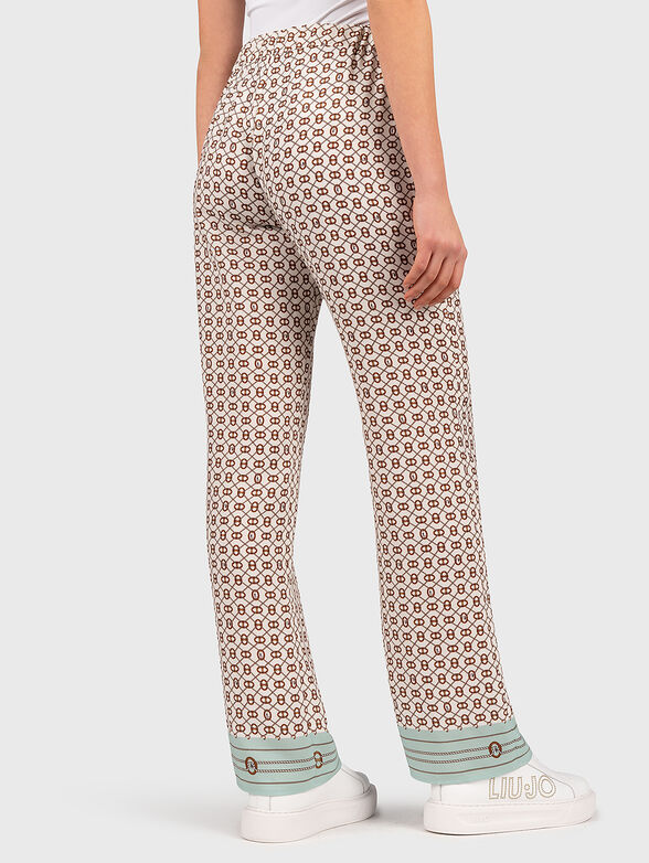 Trousers with multicolor print - 2