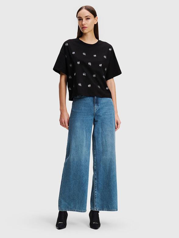 Blue jeans with accent embroidery - 1