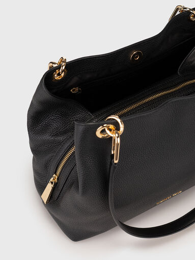 Logo-detail leather bag in black  - 4