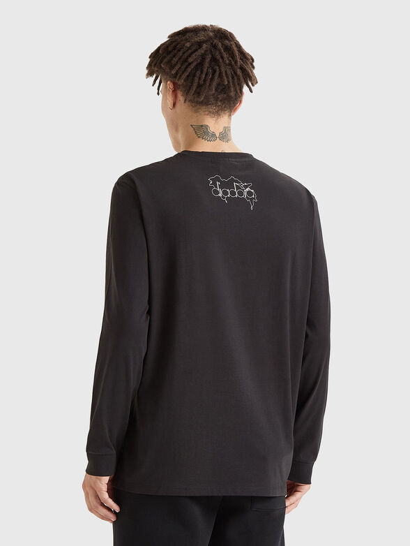 Black blouse with contrasting logo - 3