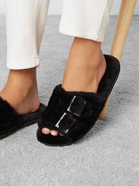 CHALET CHIC slippers with eco fur texture  - 2