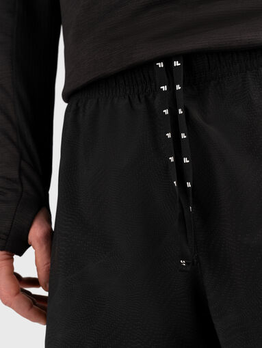 ROANOKE AOP sports shorts - 3