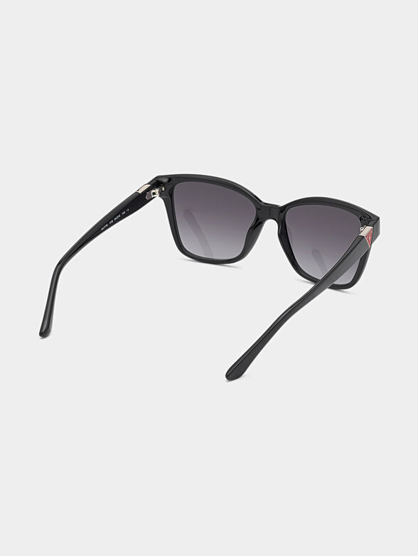 Sunglasses with logo - 5