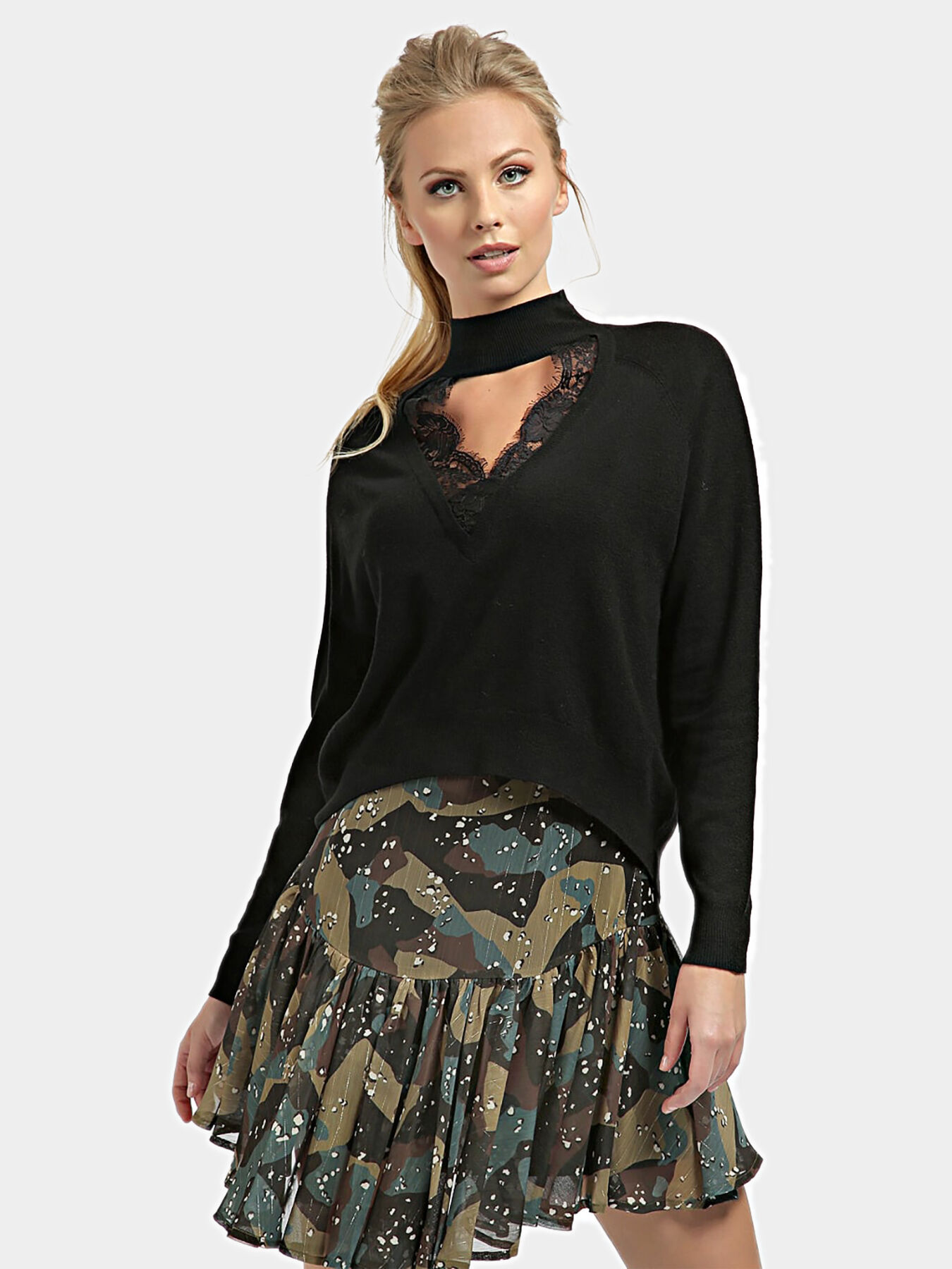 GW0BR0AZ2QT0-JBLKFW20(1).jpg?