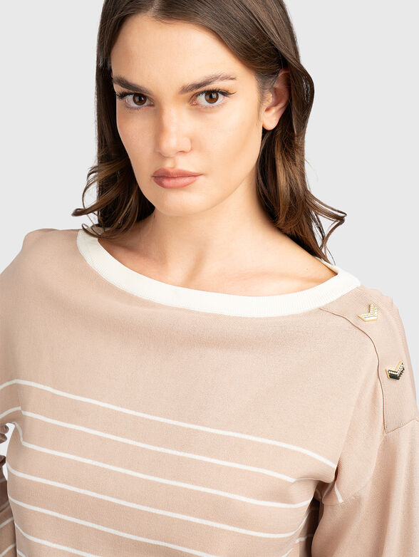 Striped sweater with gold details - 4