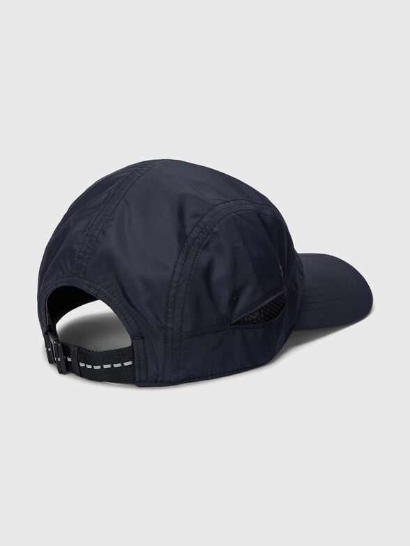 Cap with visor and logo details - 1