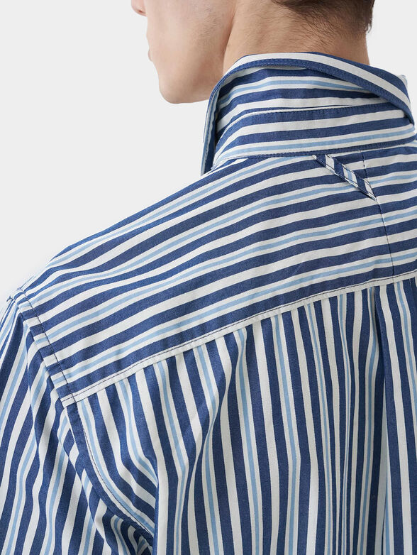 Striped shirt with short sleeves - 4
