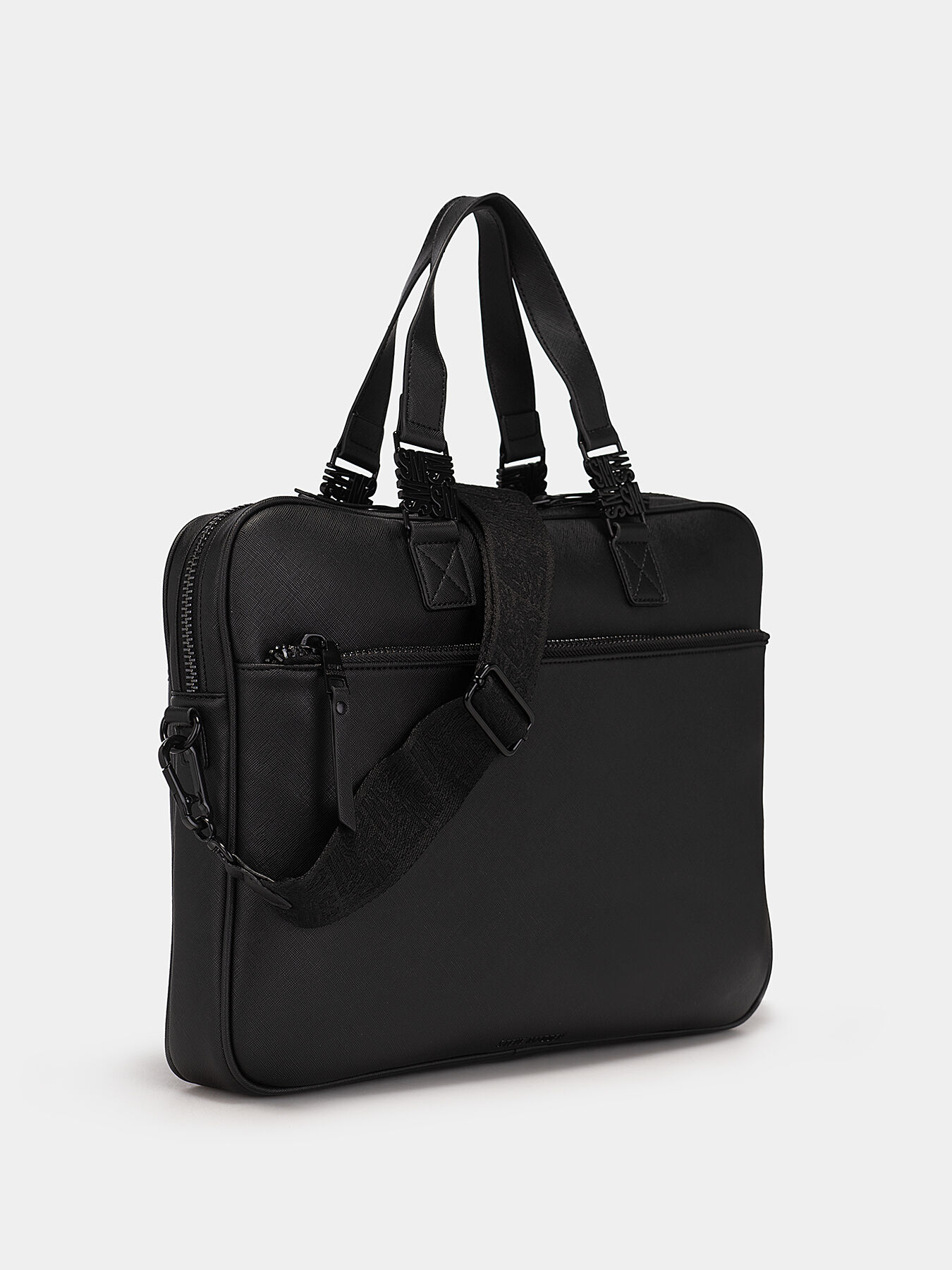 BTECH black laptop bag brand STEVE MADDEN Globalbrandsstore en