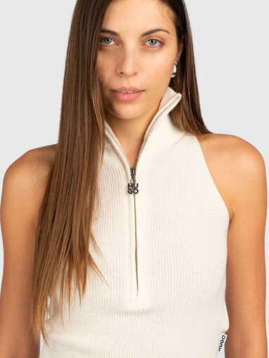 Top with polo collar and zip - 5