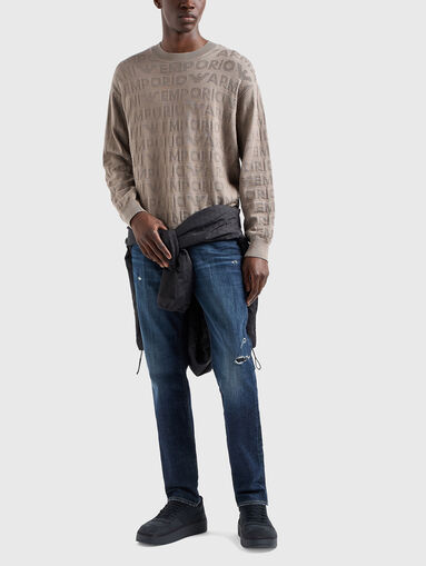 Jeans with washed effect and accent rips - 5