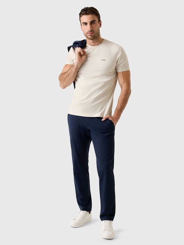 Slim fit T-shirt with oval neck - 2